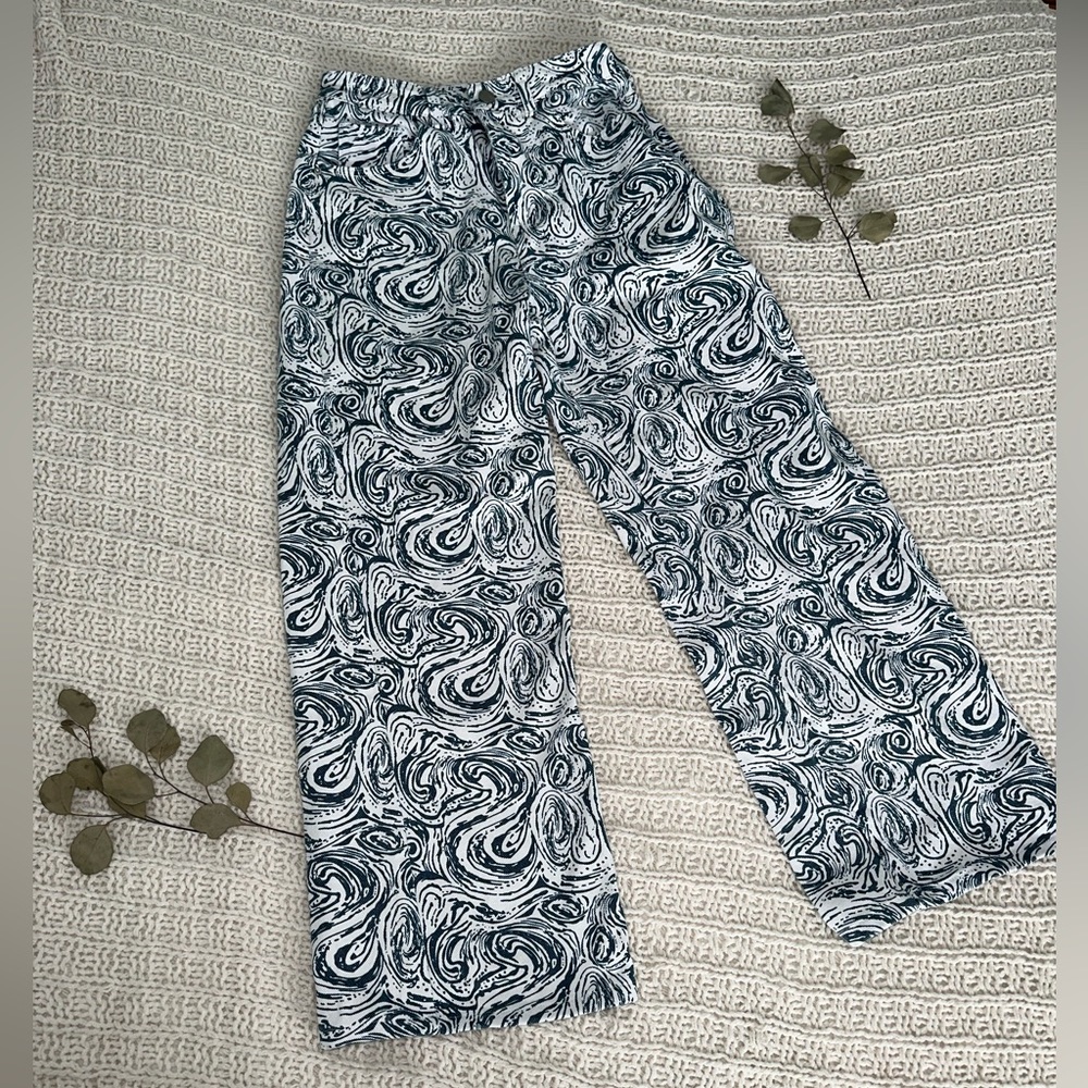 Shein Wave Patterned Blue And White Wide Leg Pants